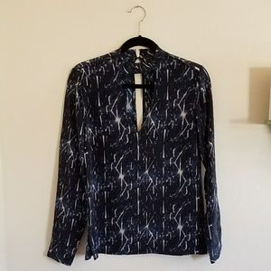 NWOT Dolce Vita Silk London Blouse